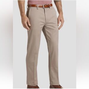 Haggar Men's Classic Straight Fit Stretch Khaki Chinos Dress Pants - NWT